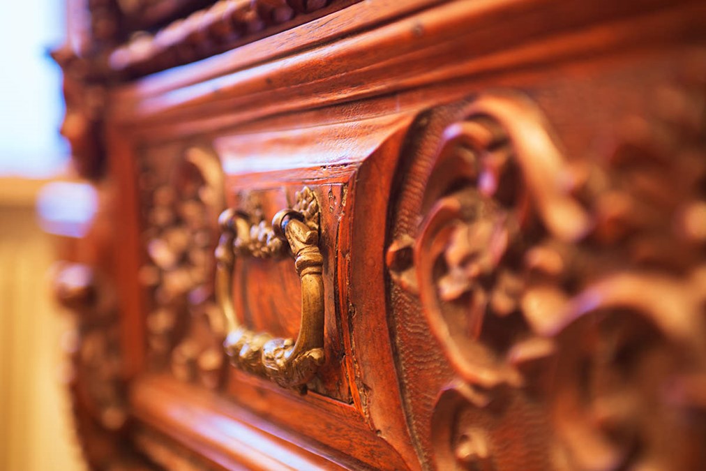 Palace furniture detail